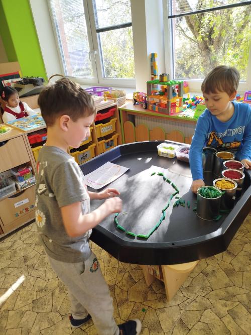 CA na téma kuřátko,vajíčko a Velikonoce 