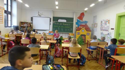 Divadlo ZŠ Komenského - Veverky